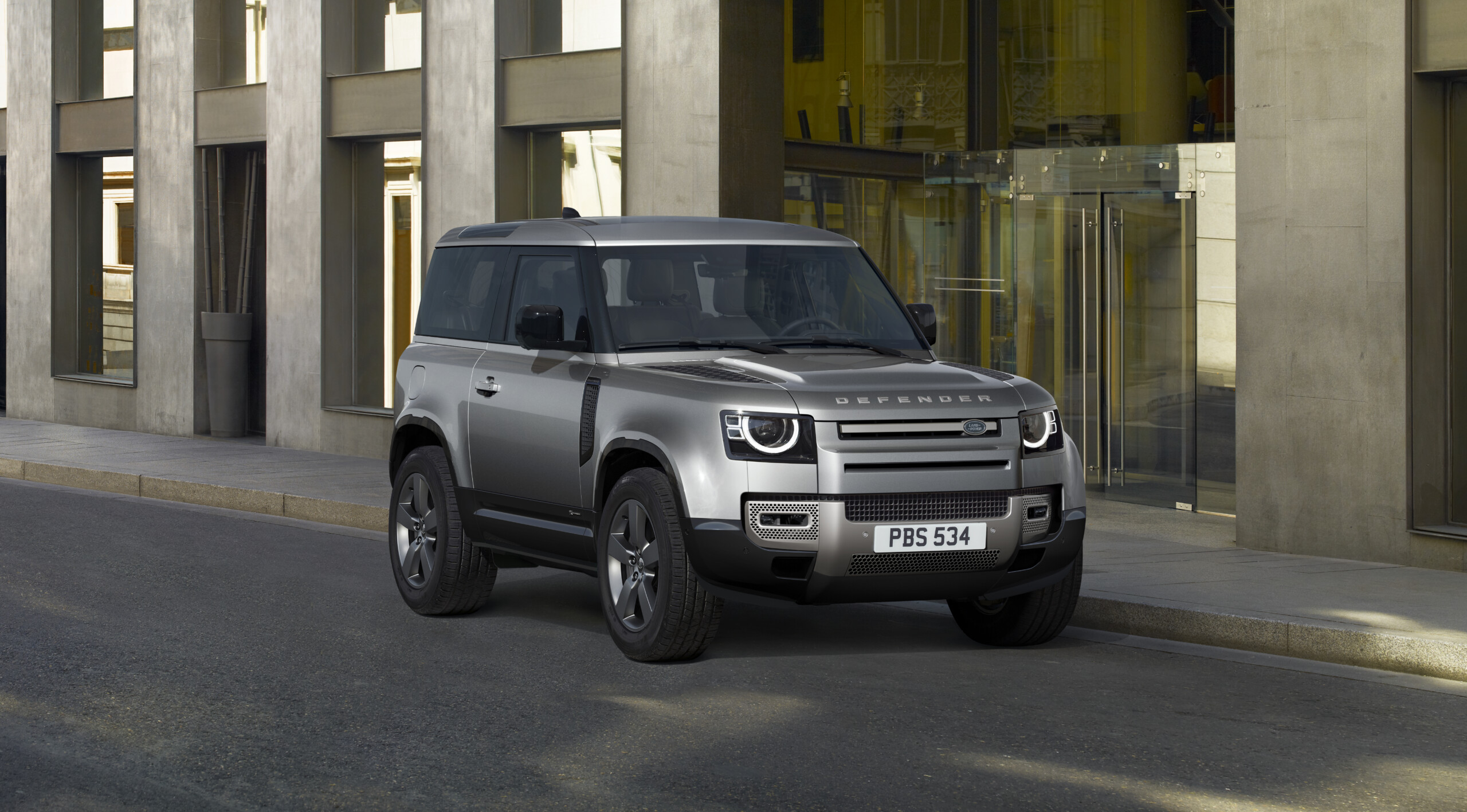LR DEFENDER 90